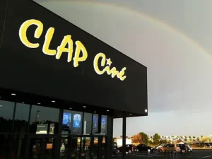 Devanture cinéma ClapCine à Canet en Roussillon